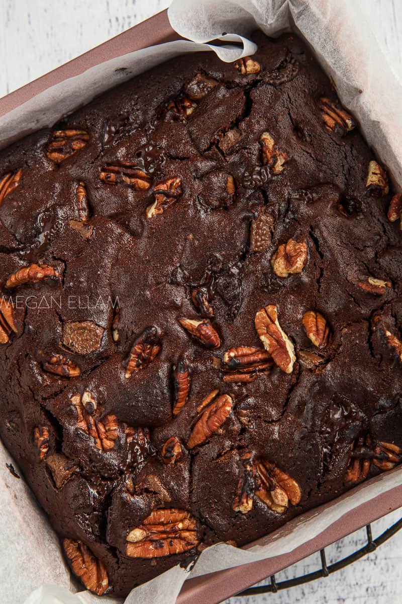 Baked brownie in a pan.