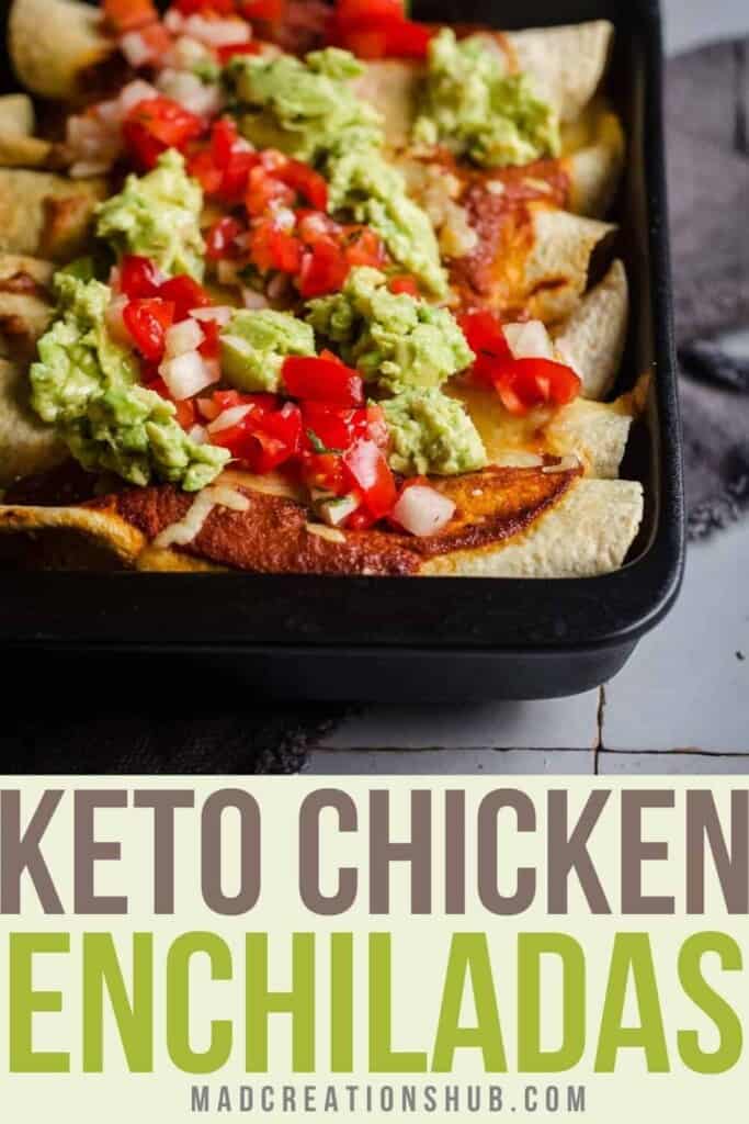 Un banner de Pinterest para enchiladas de pollo.